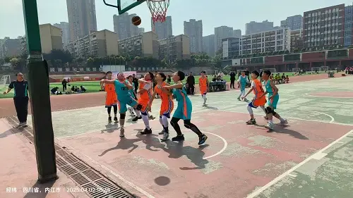 2025年4月3日威远县文轩教育杯中小学篮球比赛连界镇中心学校成绩斐然